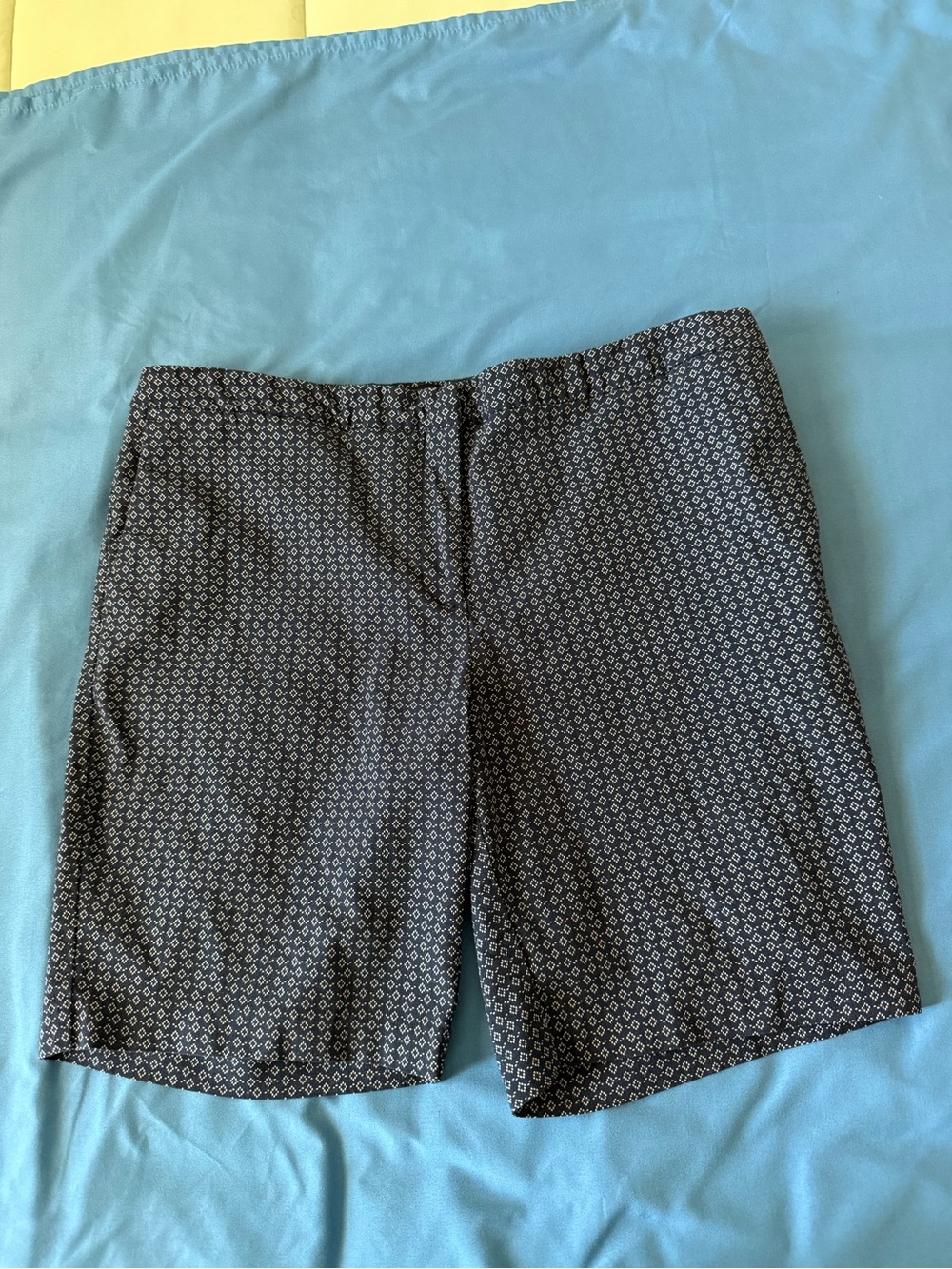 Mario Serrani Black Micro-Pattern Flat Front Shorts